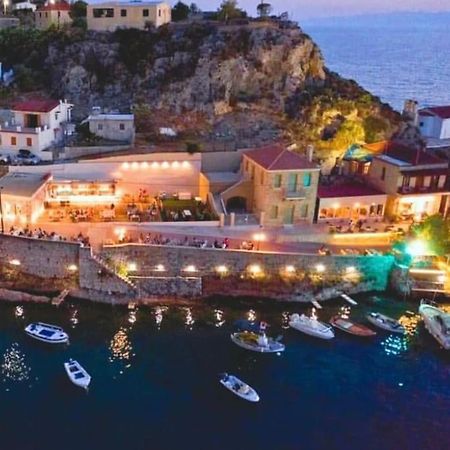 Κατοικία 80 Τ.Μ. Δίπλα Από Την Θάλασσα Στην Ελιά. إيليا لاكونياس المظهر الخارجي الصورة